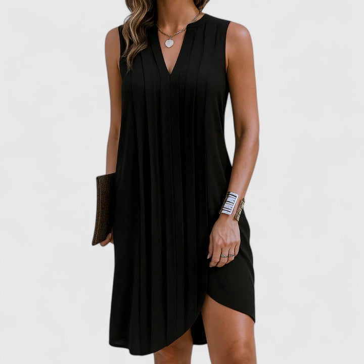 Alice | Elegant Flattering Dress With V-Neck