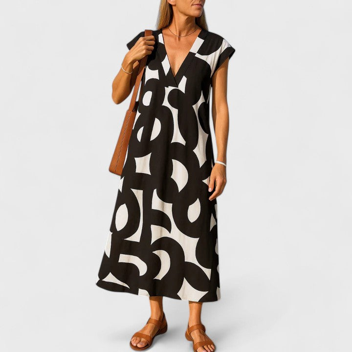 Alice | Flowing V-Neck Dress