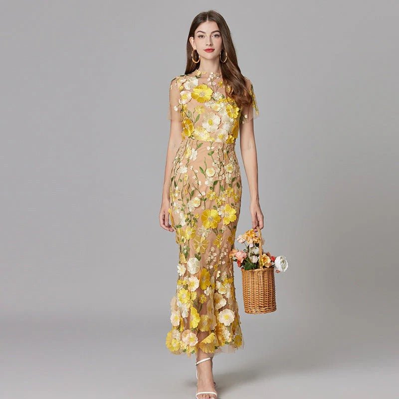 Alice | Women's Floral Applique Sleeveless Maxi Dress