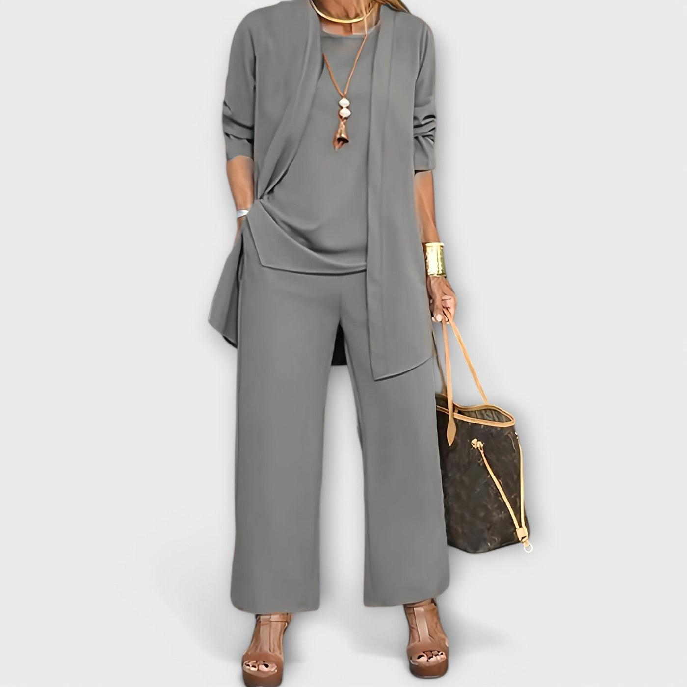 Alice | Sophisticated Three-Piece Set