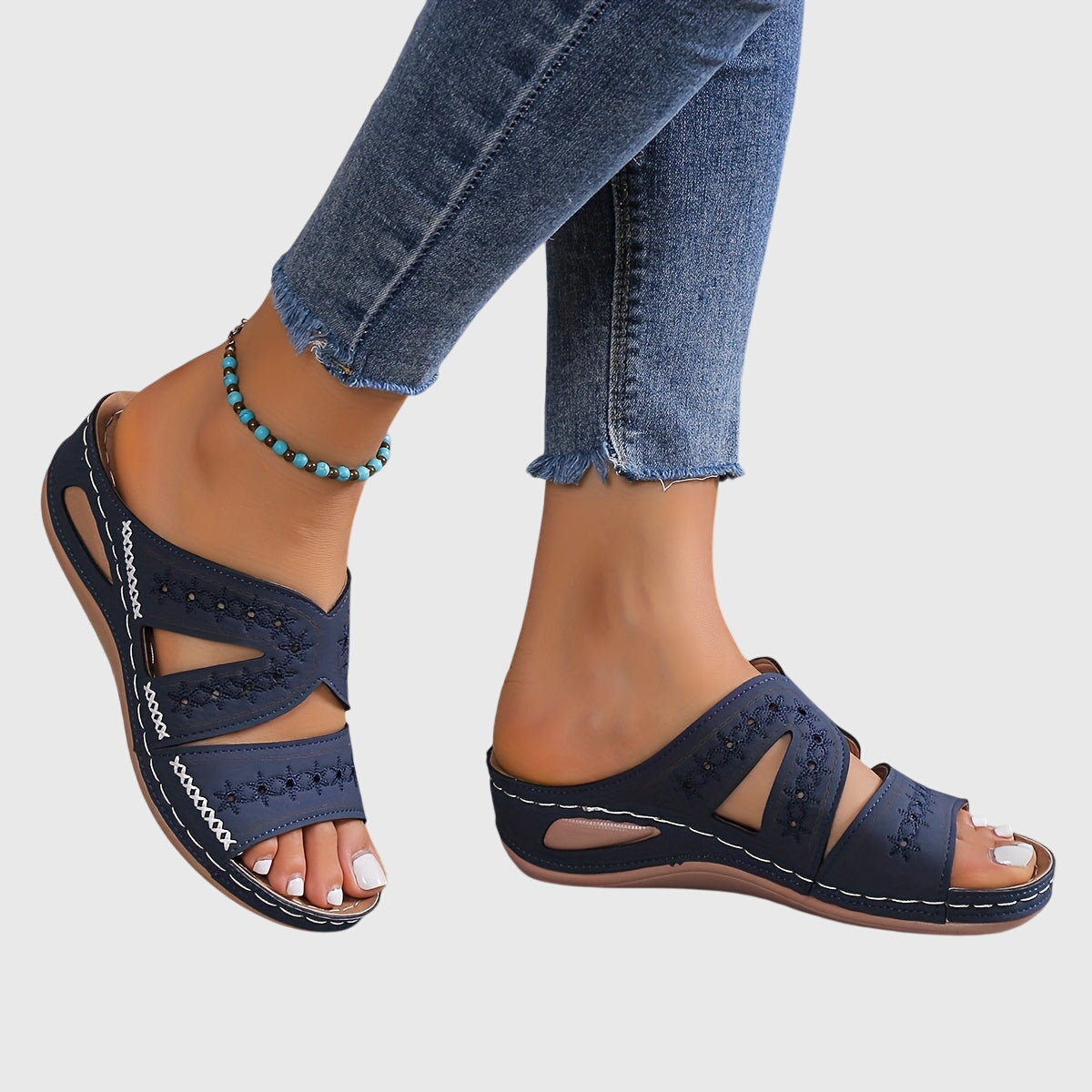 Alice | Noëlle Lightweight Orthopaedic Sandals
