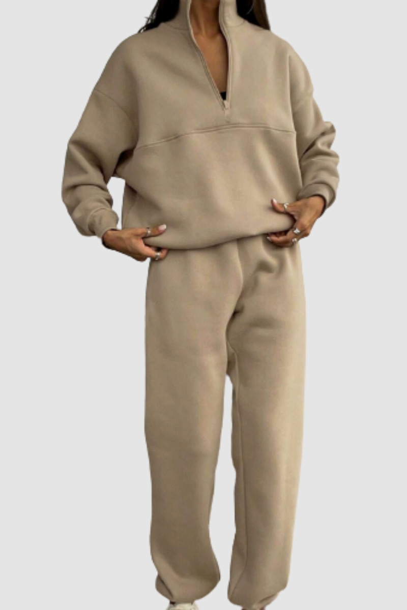 Women's Jumper and Trousers Set with Zip-Up Collar and Relaxed Fit