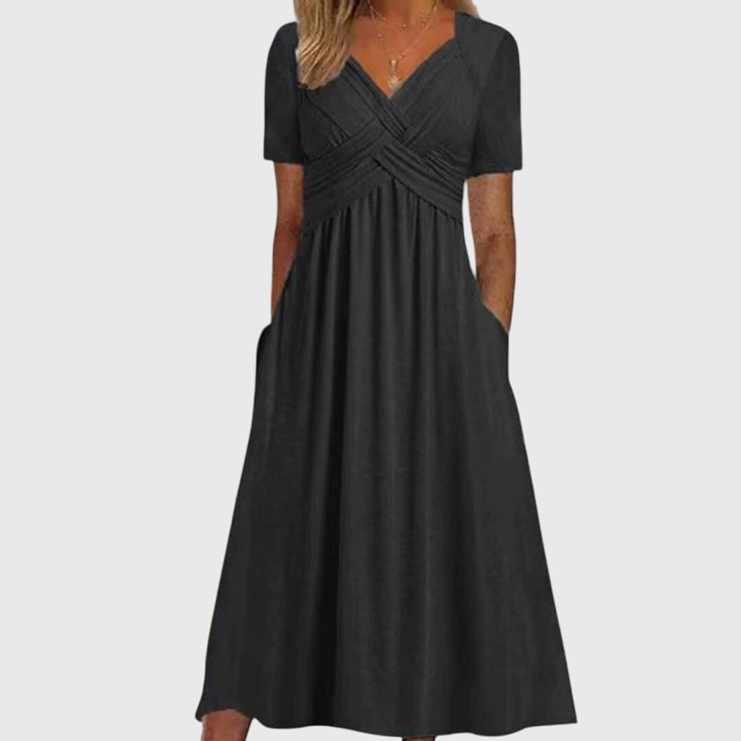 Noelle | Flattering Dress