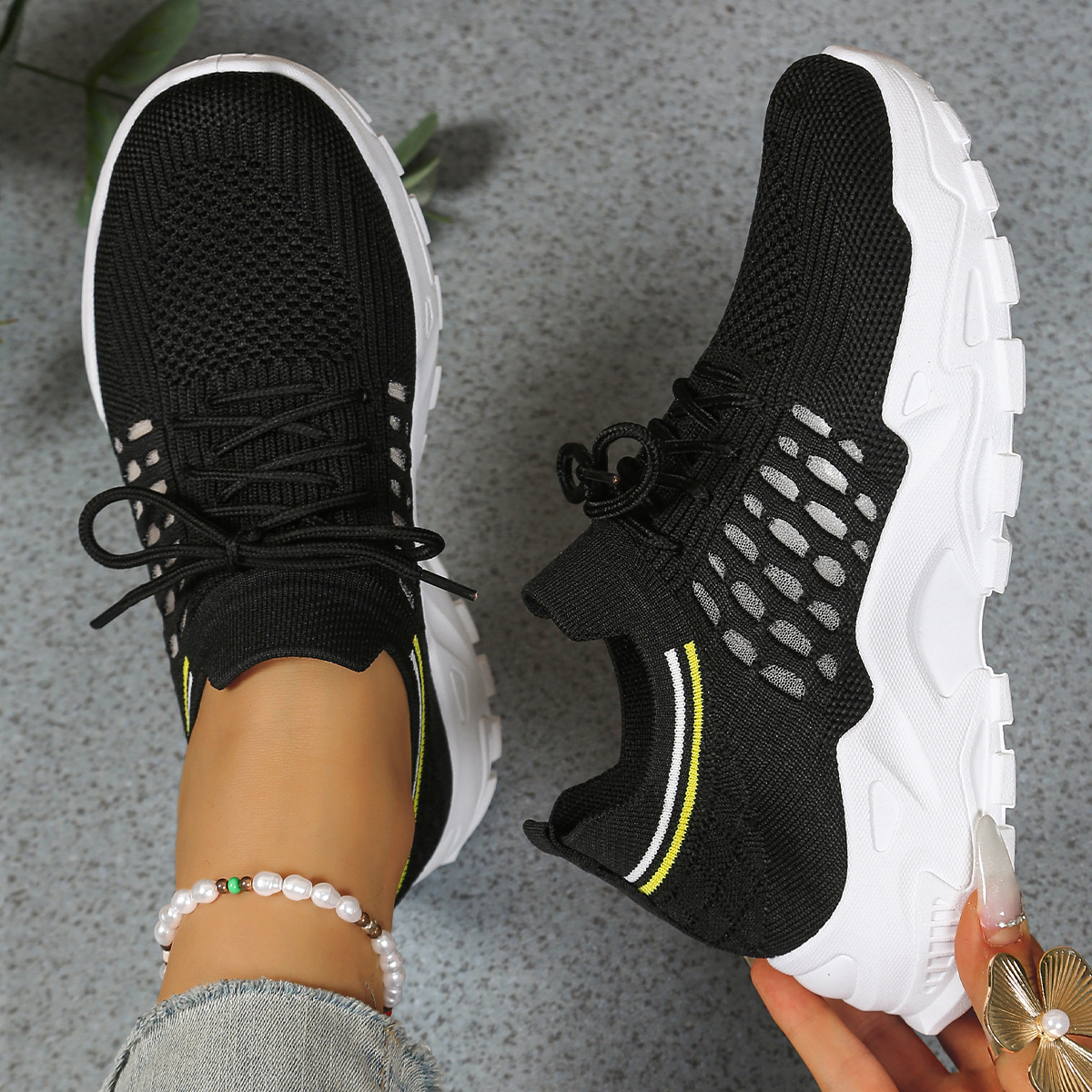Maica | Orthopaedic Trainers
